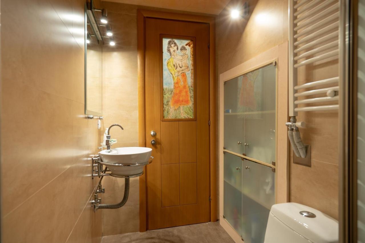 Acropolis Metro St.3 Bedrοοms 6 Persons Maisonette Athen Exterior foto